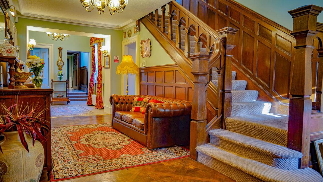 ホテル Banoge House Donaghcloney エクステリア 写真