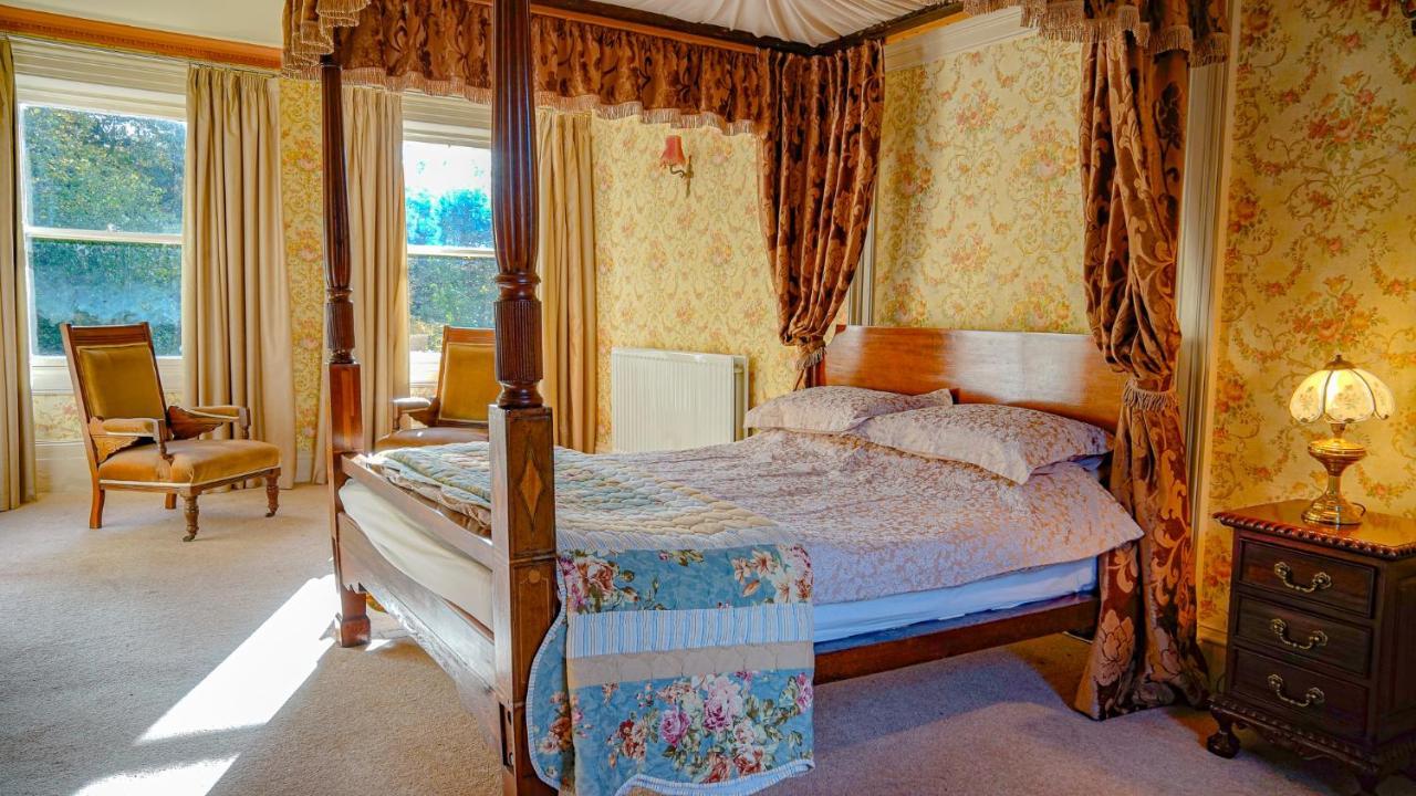 ホテル Banoge House Donaghcloney エクステリア 写真